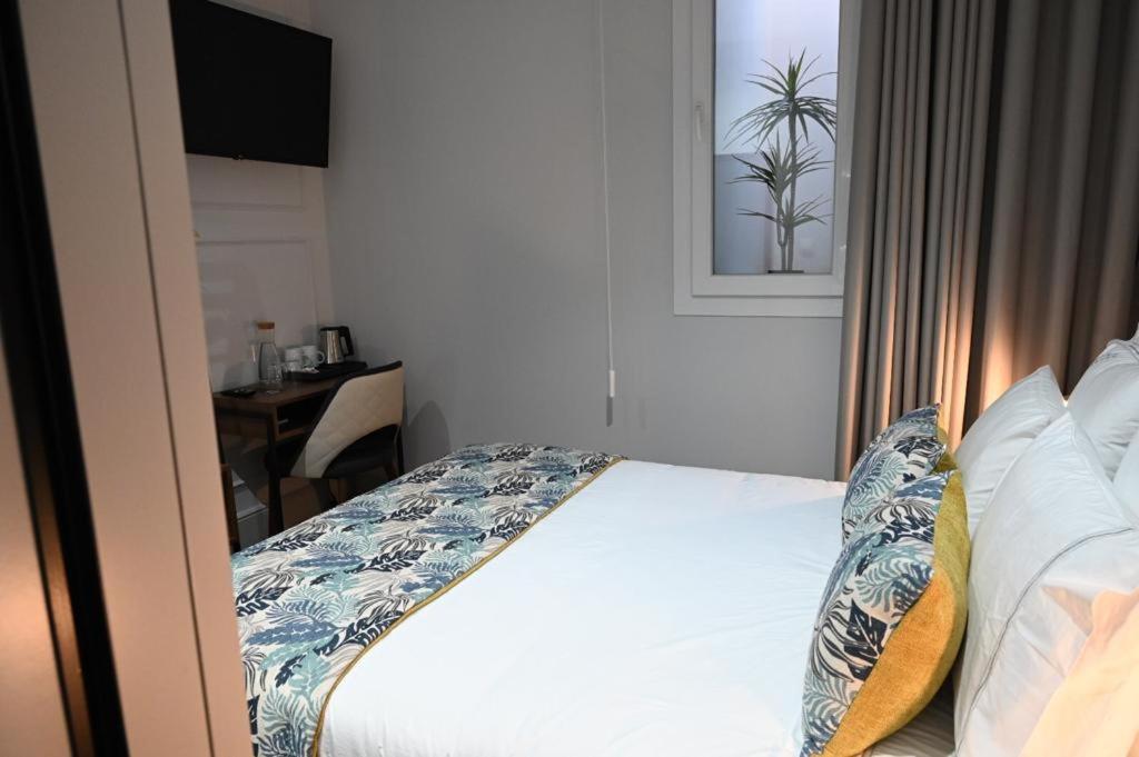 6/4 De Bed & Breakfast
